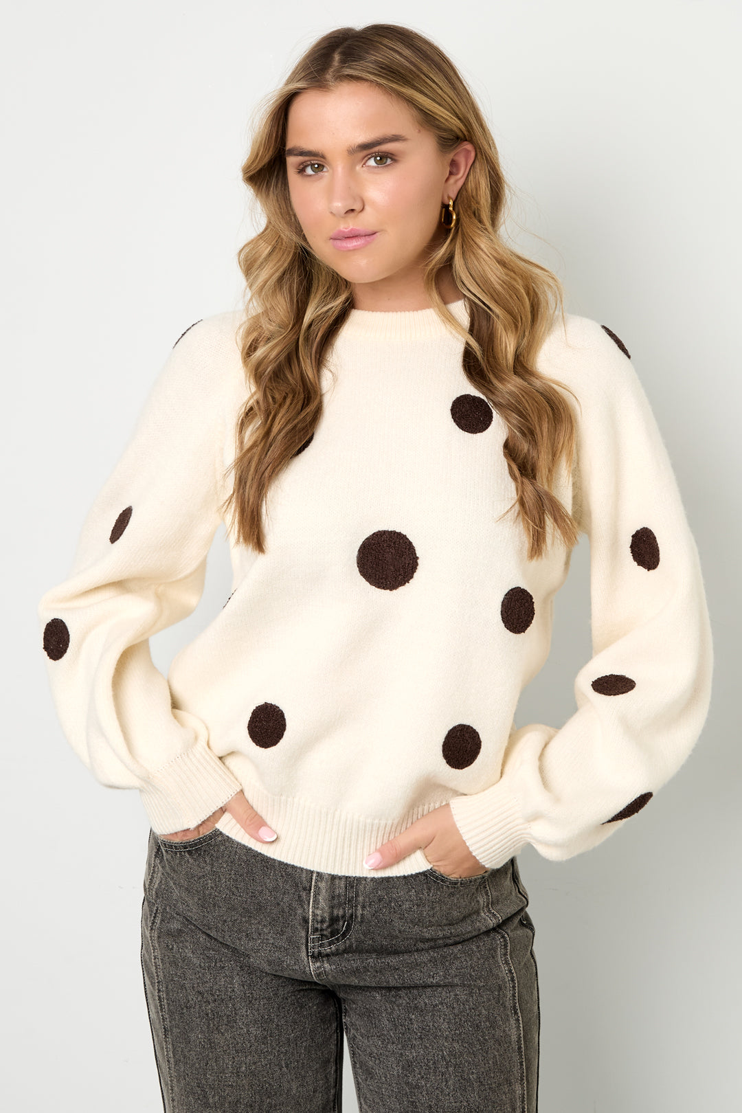 Dotted sweater