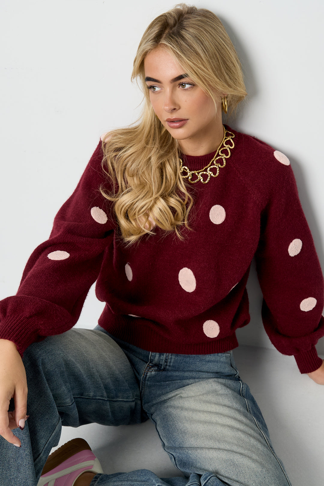 Dotted sweater