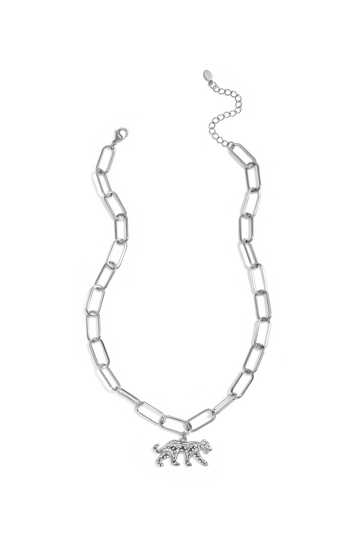 Link chain with panther charm