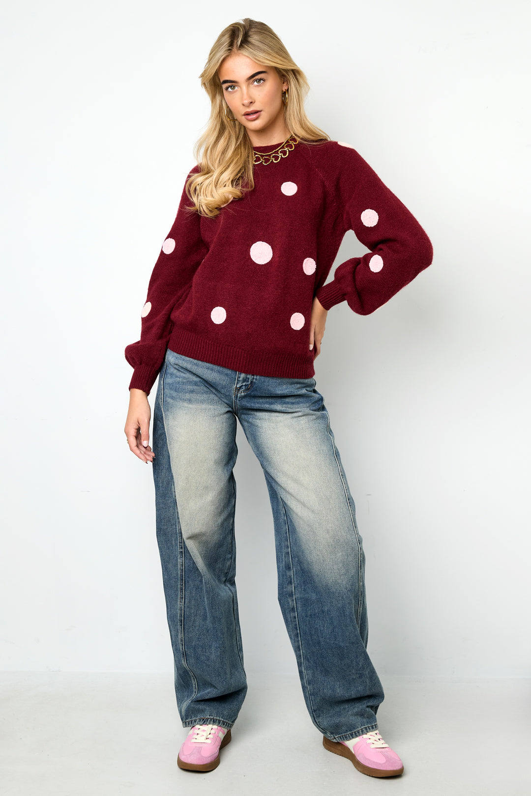 Dotted sweater